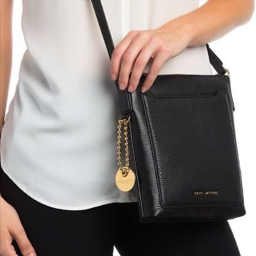 Marc Jacobs Tourist Black Crossbody Bog